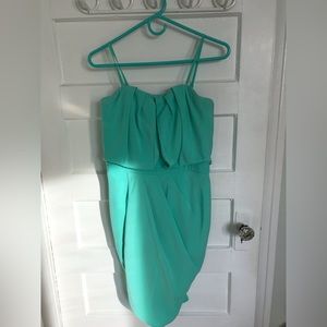 Guess tulip dress size 6